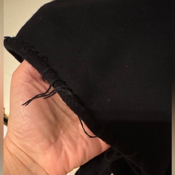 Blvck Tee. Cropped. Size: M. Oversized. - Picture 4 of 6